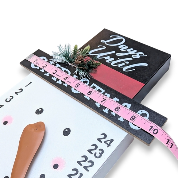 ** SOLD **   Wooden Snowman Days Until Christmas Countdown Decoration - Picture 11 of 13